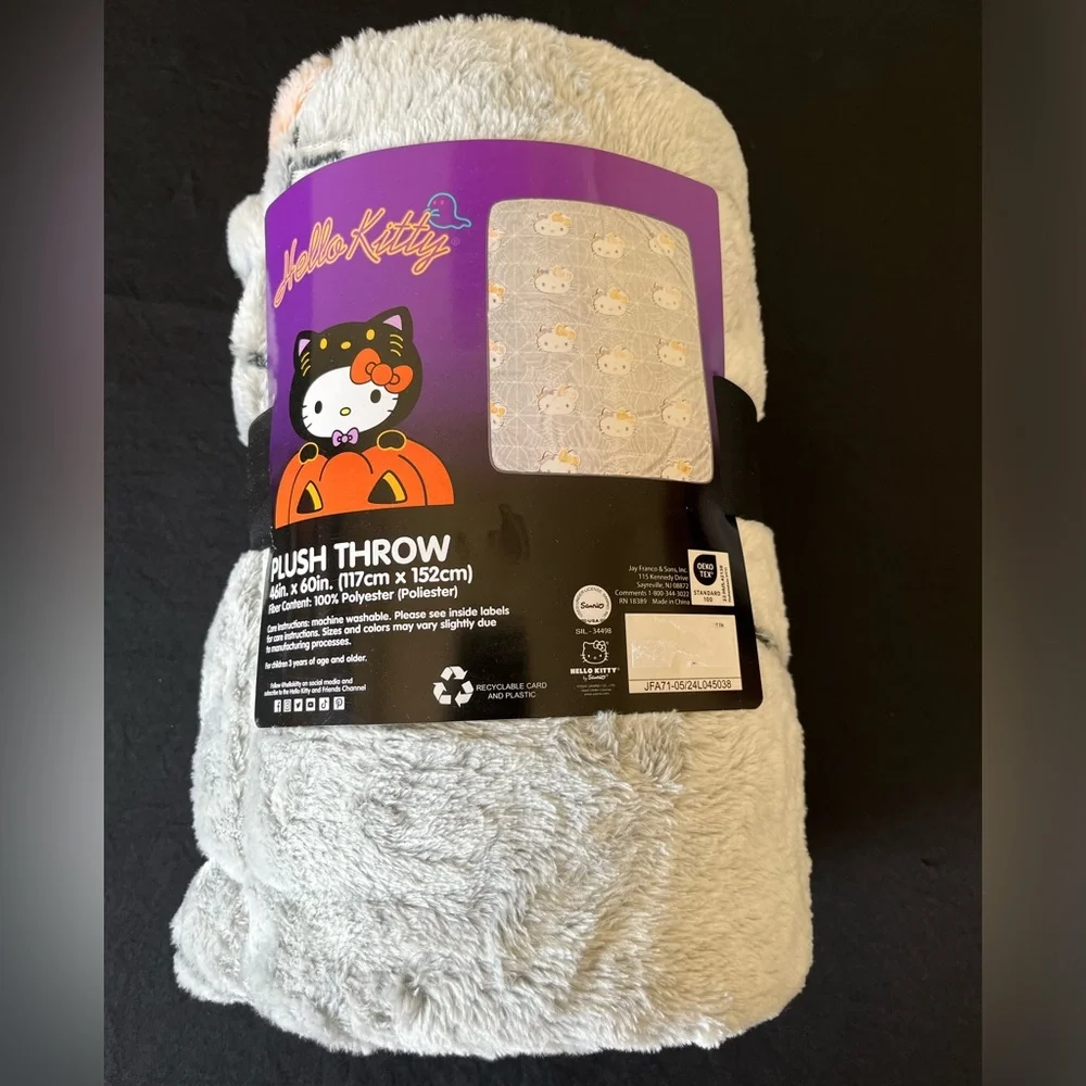 NEW 2024 Hello Kitty Halloween Blanket Throw Sanrio Grey 46 In x 60